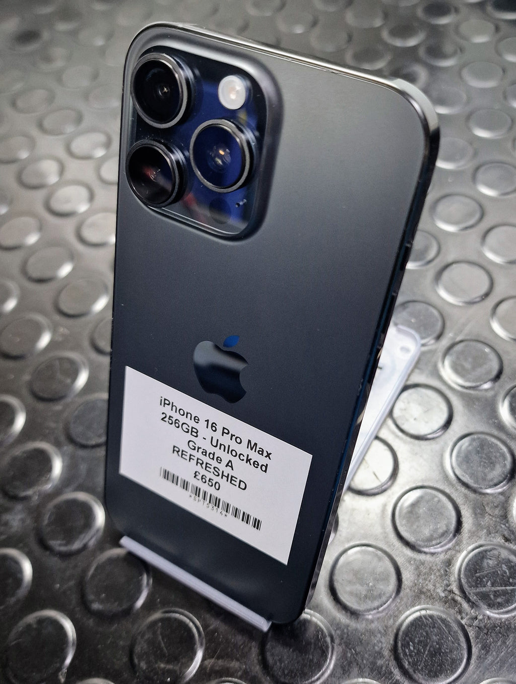 Apple iPhone 16 Pro Max - Black Titanium - 256GB - Grade A (SPT5314)