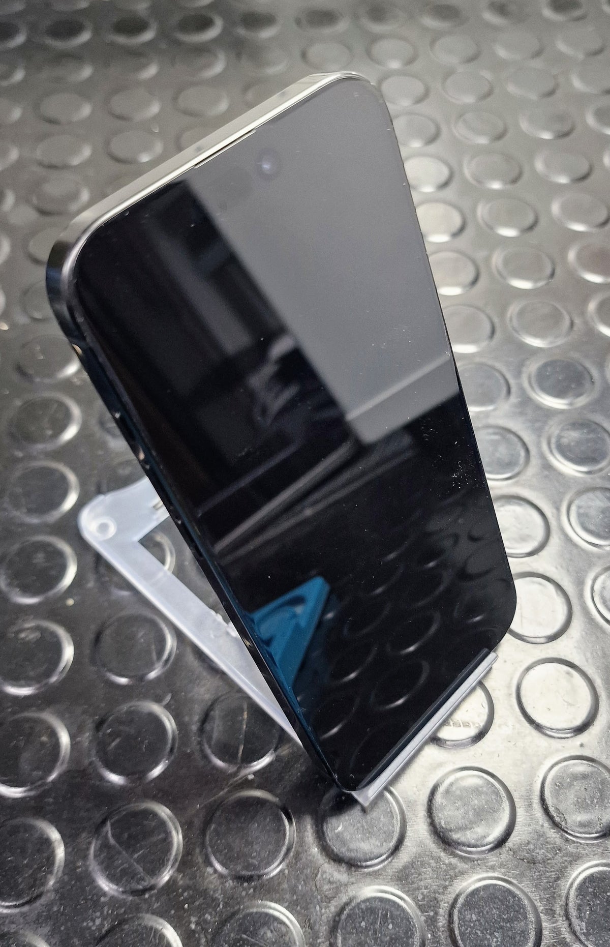Apple iPhone 16 Pro Max - Black Titanium - 256GB - Grade A (SPT5314)