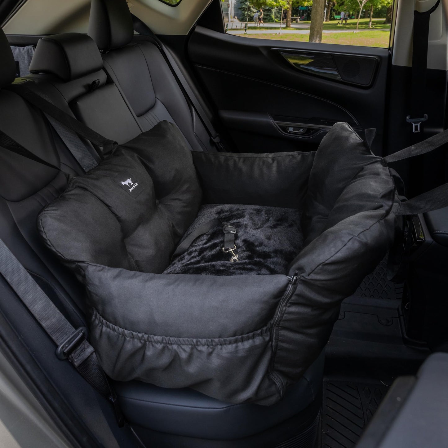JACKO & CO Dog Car Booster Seat - RRP: £99.99 - 2 Machine Washable Water-Resistant Clip-On Leash ? Black Medium (25-40lbs)